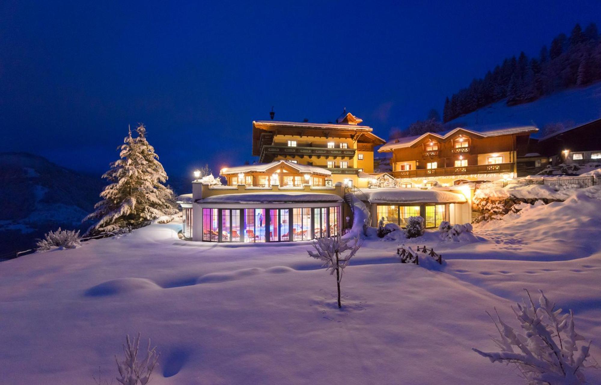Gut Berg Naturhotel Санкт-Йохан Экстерьер фото